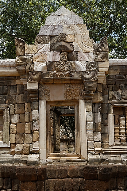 29-Prasat Sdok Kok Thom (2013)-012